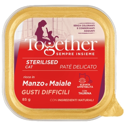 Alimento completo ricco in Tacchino e Maiale per gatti adulti sterilizzati.
